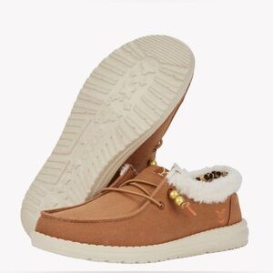 YELLOWSTONE HEYDUDE BETH COLLECTION